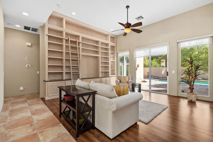 Property Photo: 42 Marricopa Court CA 92211