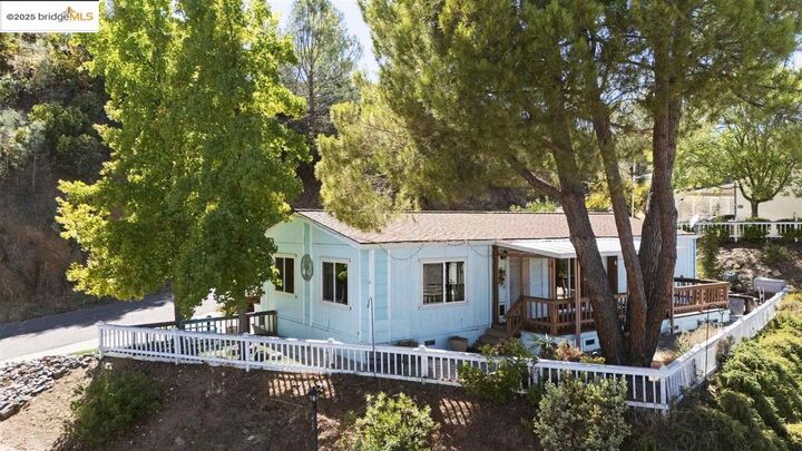18717 Mill Villa 414  Jamestown CA 95327 photo
