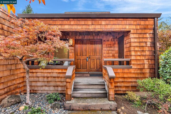 Property Photo: 1836 Sobrante Court CA 94595