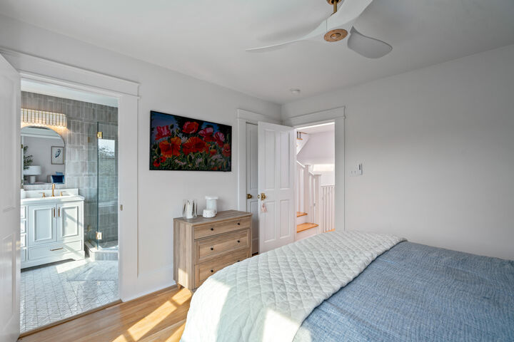 Property Photo:  307 E Ruskin Place  FL 32459 