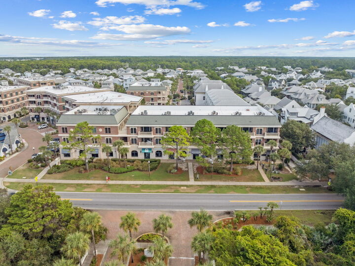 Property Photo:  10343 E Co Highway 30A 307  FL 32461 