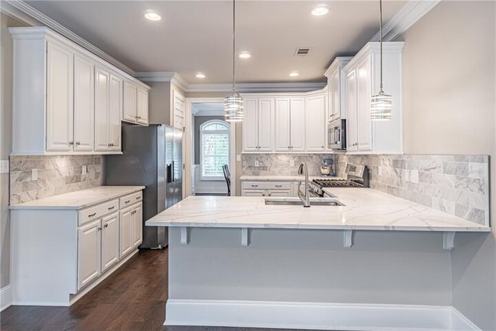Property Photo: 4166 Baverton Drive GA 30024