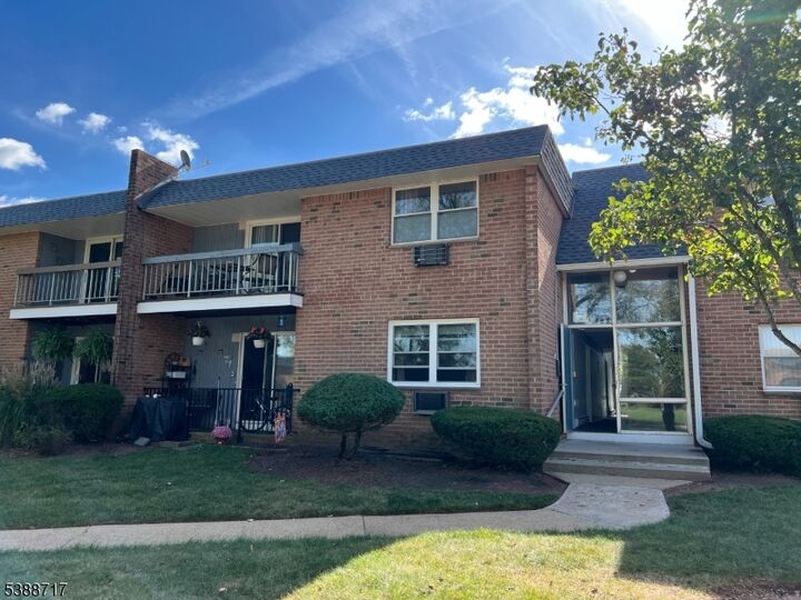 806 Eves Dr 1B  Hillsborough Twp. NJ 08844 photo