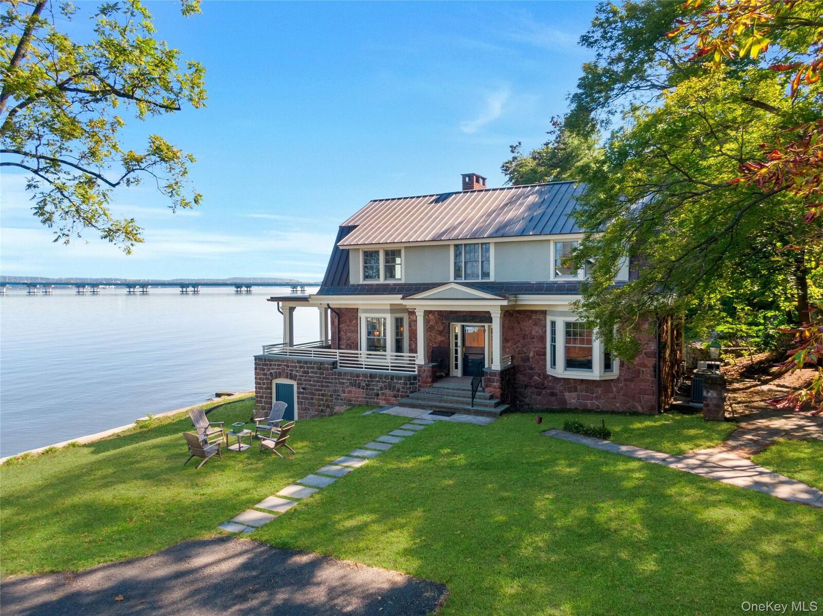Property Photo:  1 Washington Avenue  NY 10960 