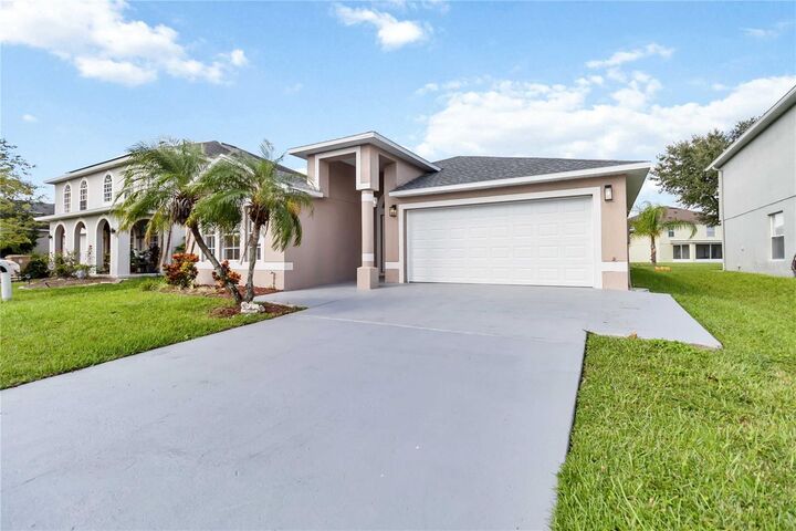Property Photo:  2385 Andrews Valley Drive  FL 34758 