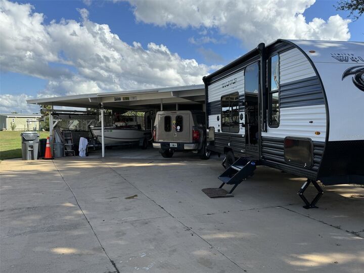 Property Photo:  9000 Lake Point Boulevard  FL 33898