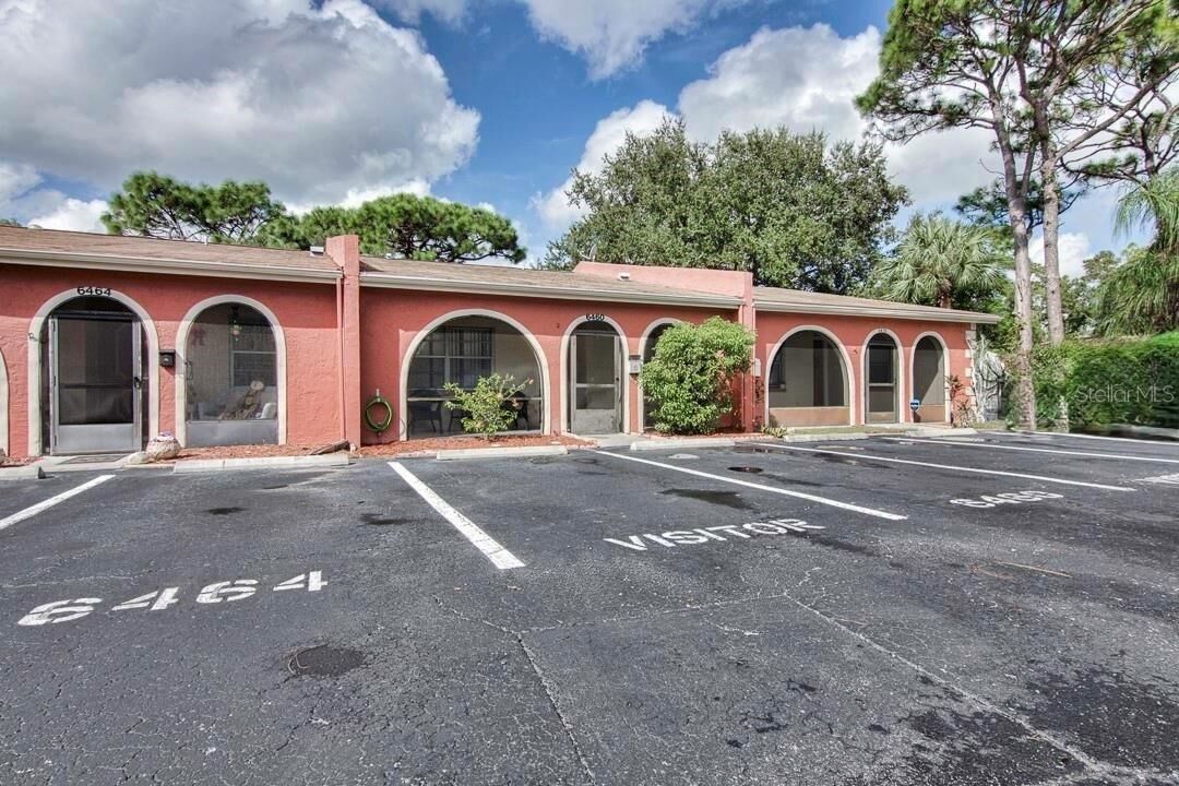 Property Photo: 6460 Bonnie Bay Circle N FL 33781