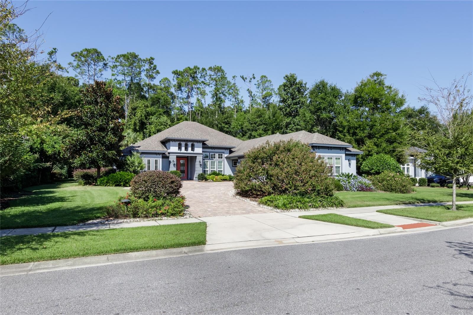 Property Photo:  2924 SW 106th Street  FL 32608 