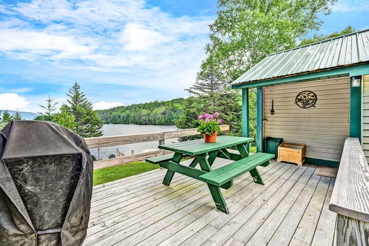 Property Photo:  15 Wilson Pond Road 2  ME 04441 