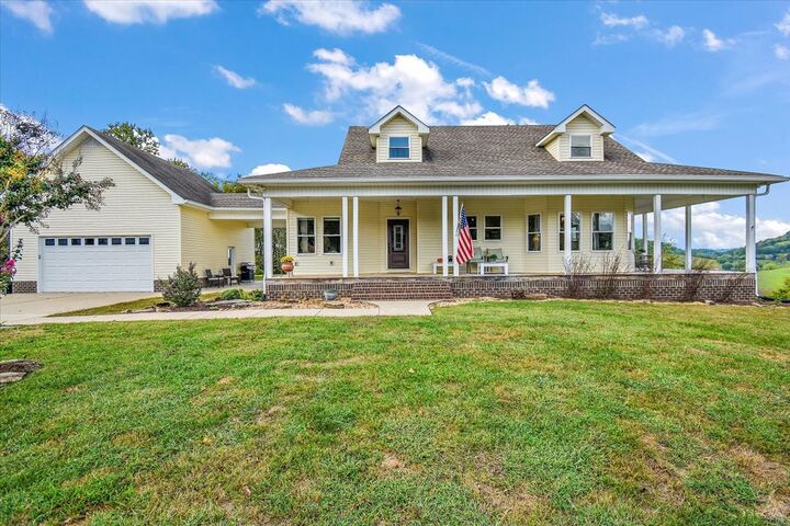 Property Photo:  1070 Harris Branch Rd  TN 37074 