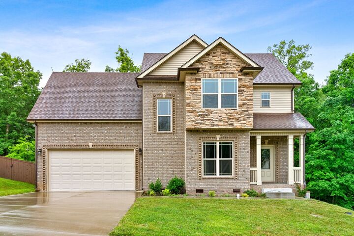 Property Photo:  420 Glenstone Springs Drive  TN 37043 