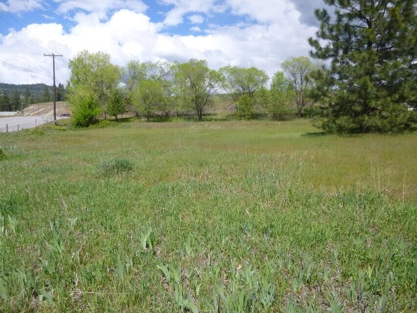 Property Photo: 8xx S Summit St WA 99114
