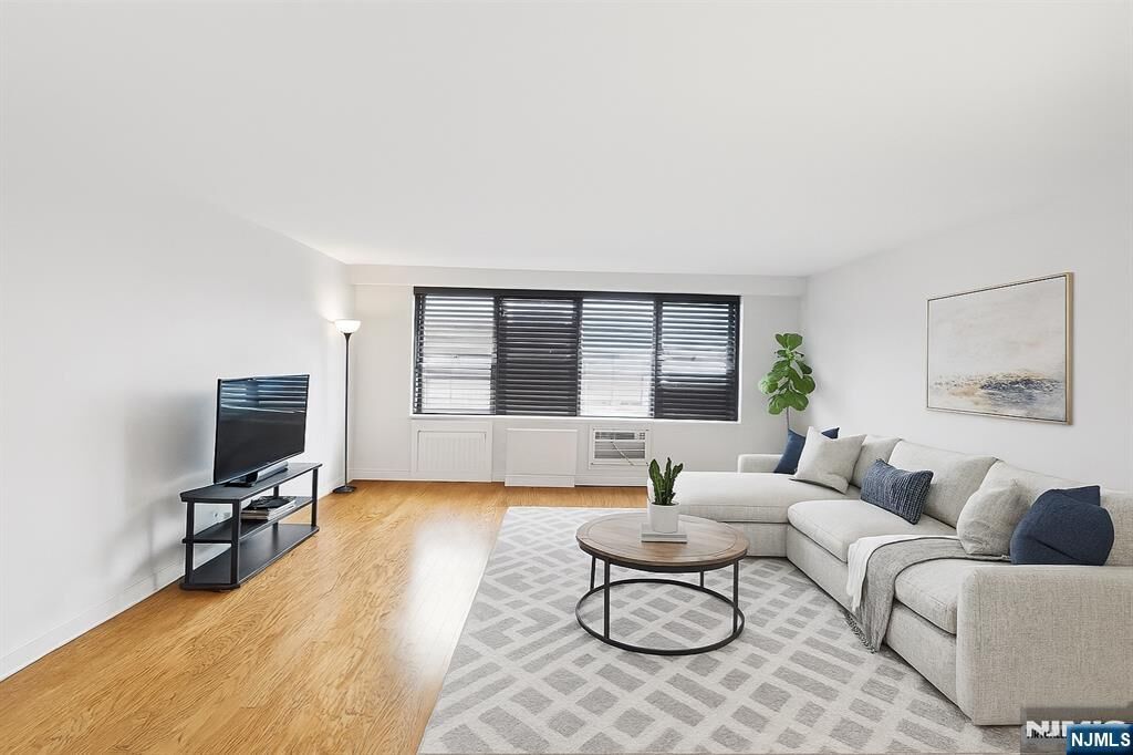 Property Photo:  500 Central Avenue 207  NJ 07087 