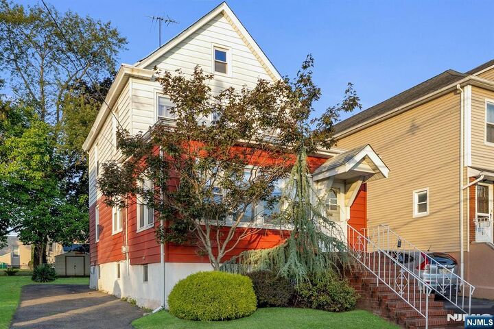 Property Photo:  725 2nd Avenue  NJ 07071 