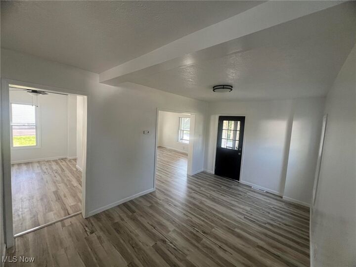 Property Photo: 934 Mason Street OH 44446