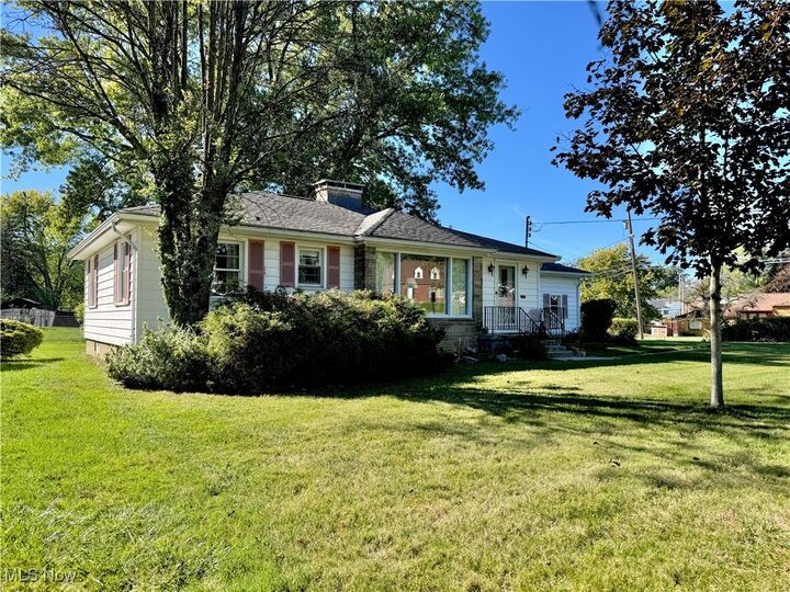Property Photo:  4552 New England Boulevard  OH 44512 