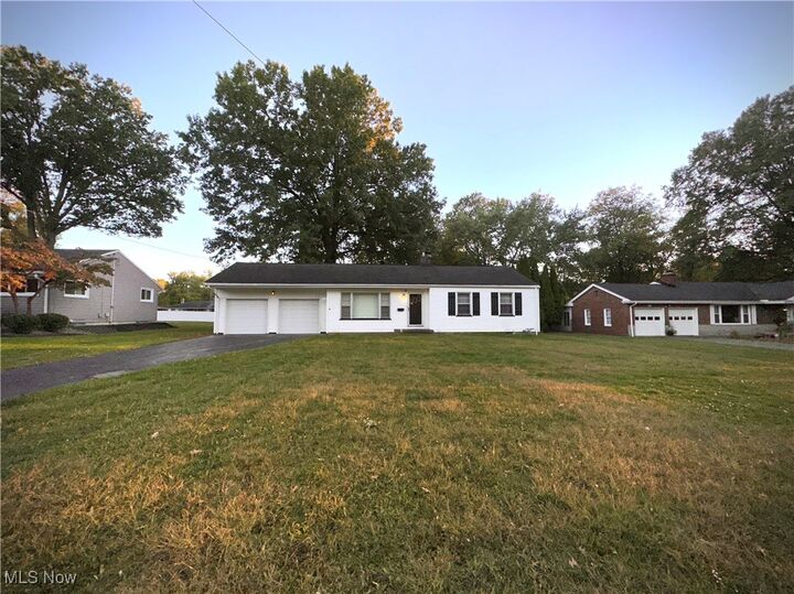 Property Photo:  813 Brookfield Avenue  OH 44512 