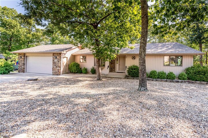 18 Mission Hills Lane  Holiday Island AR 72631 photo