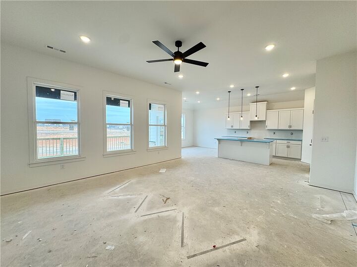 Property Photo: 5910 SW Bear Creek Avenue AR 72713