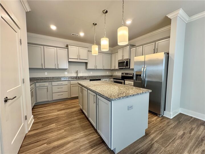 Property Photo: 701 NE Heights Lane AR 72712