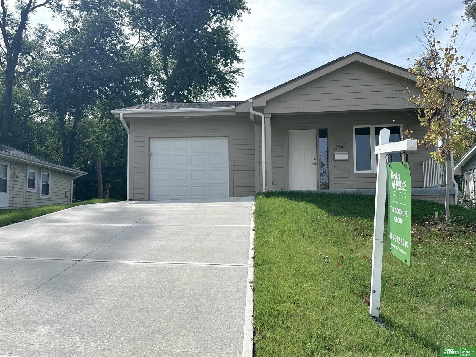 Property Photo:  3941 Blondo Street  NE 68111 