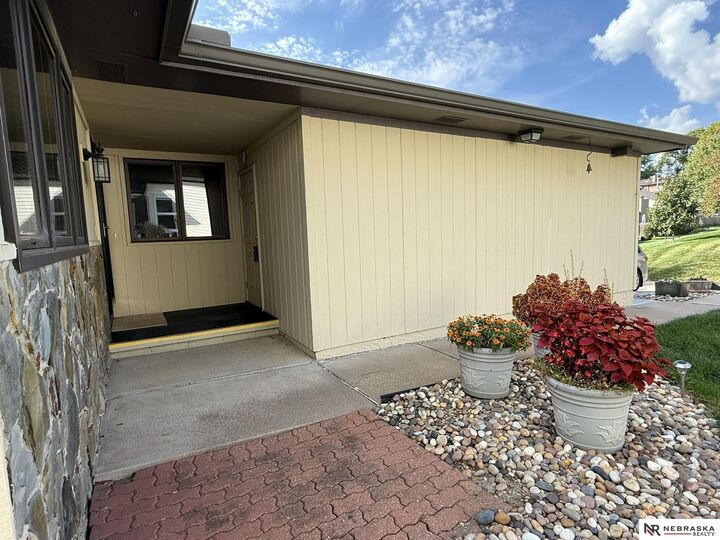 Property Photo: 9361 Hillside Plaza NE 68114