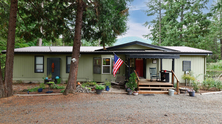 Property Photo:  1771 Mill Creek Drive  OR 97536 