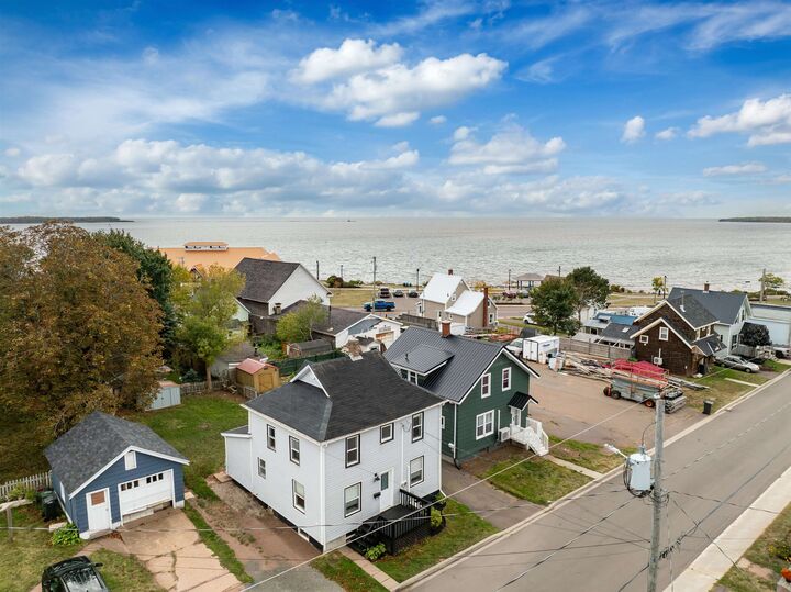 Property Photo:  370 Second Street  PE C1N 1J6 