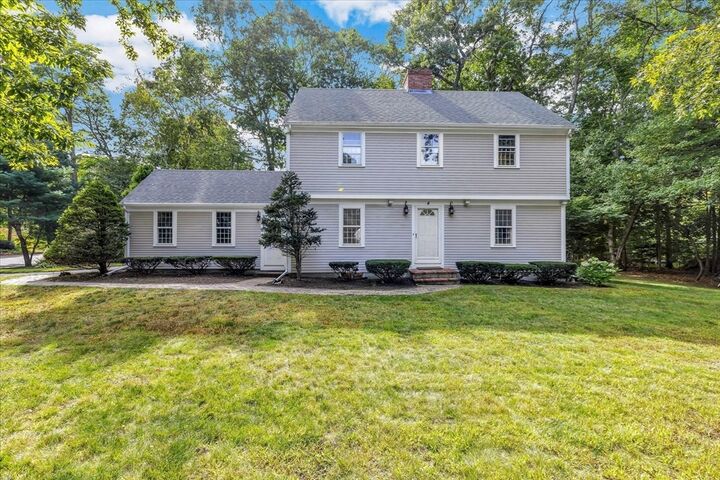 Property Photo:  4 Sea Meadow Dr  MA 02563 