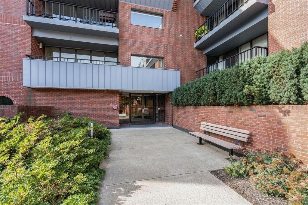 Property Photo:  75 Grove Street 228  MA 02482 