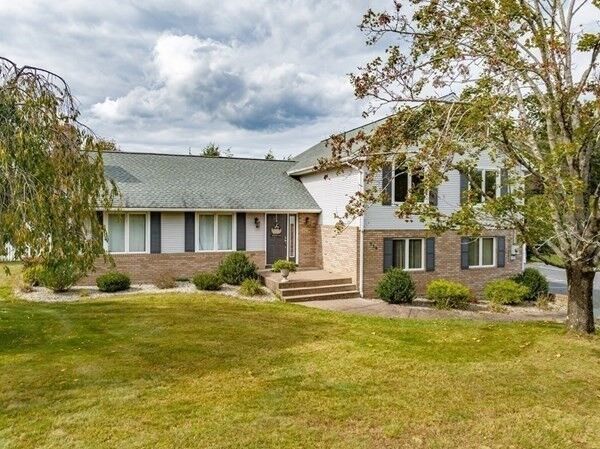 114 S West St  Agawam MA 01030 photo