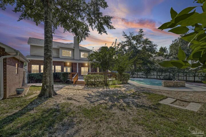 Property Photo: 5541 Marthas Mill Way FL 32571