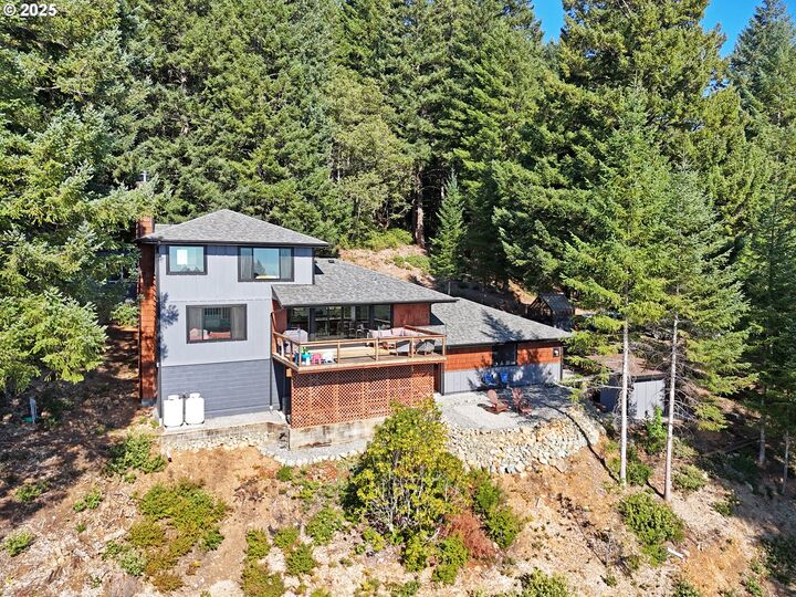 Property Photo:  18950 Timeus Ranch Rd  OR 97415 