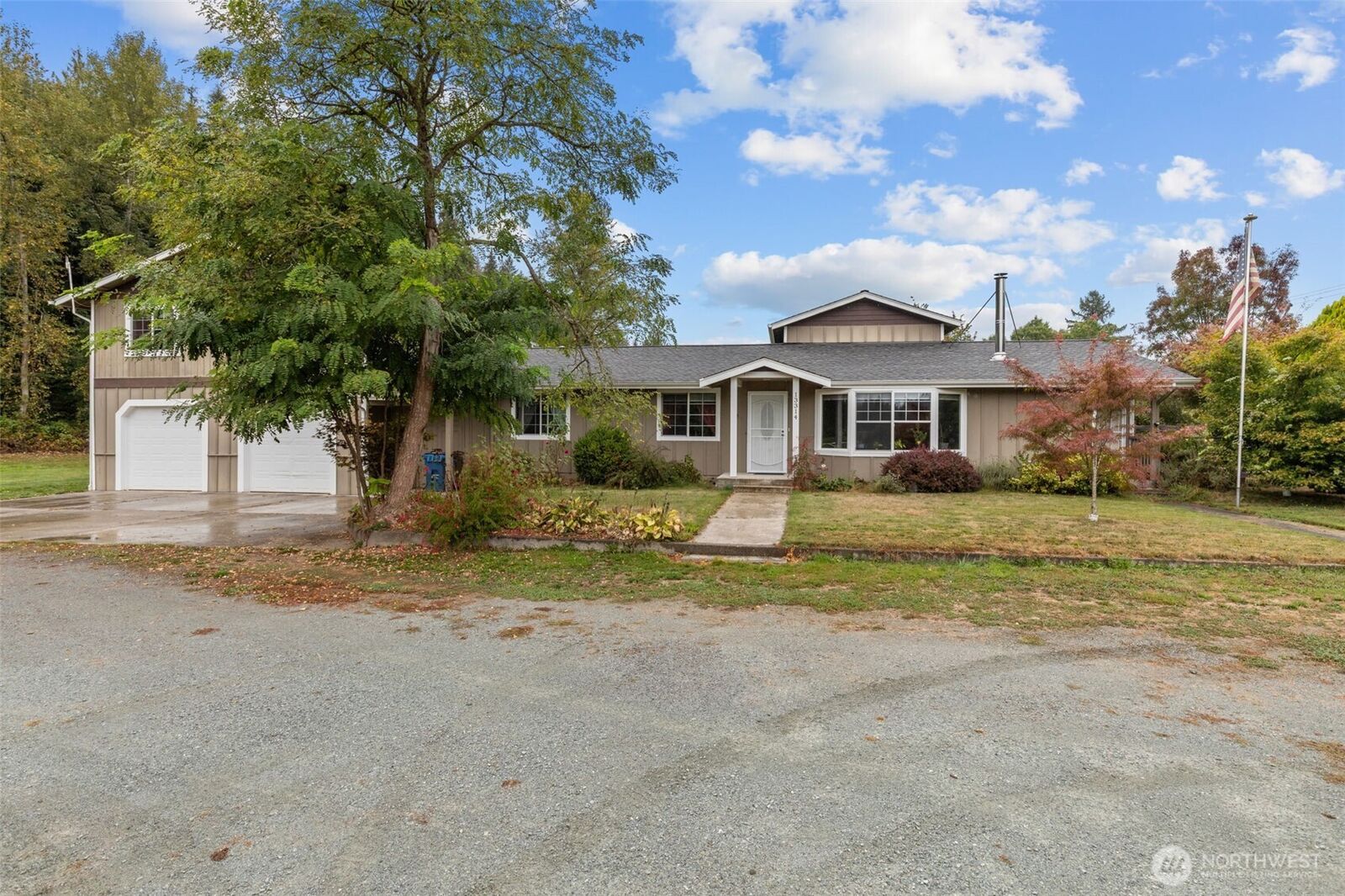 Property Photo:  13314  Yeager Road  WA 98272 