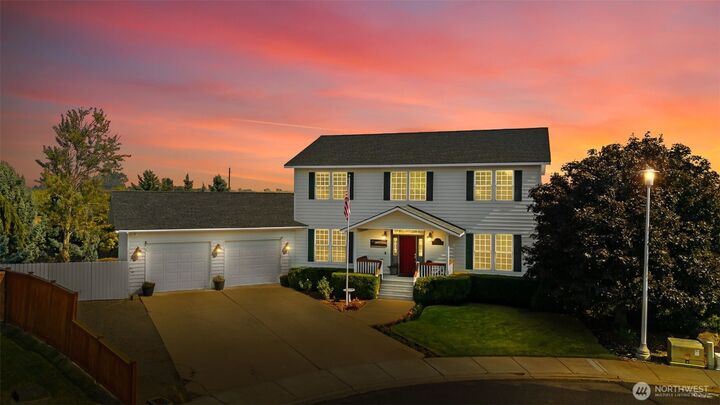 Property Photo:  1605  Bonnie Lane  WA 98926 
