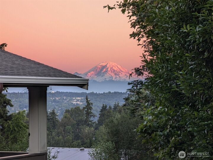 Property Photo:  7703 S 128th Street  WA 98178