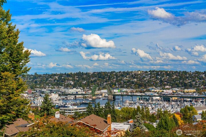 3640  26th Place W 201 B  Seattle WA 98199 photo