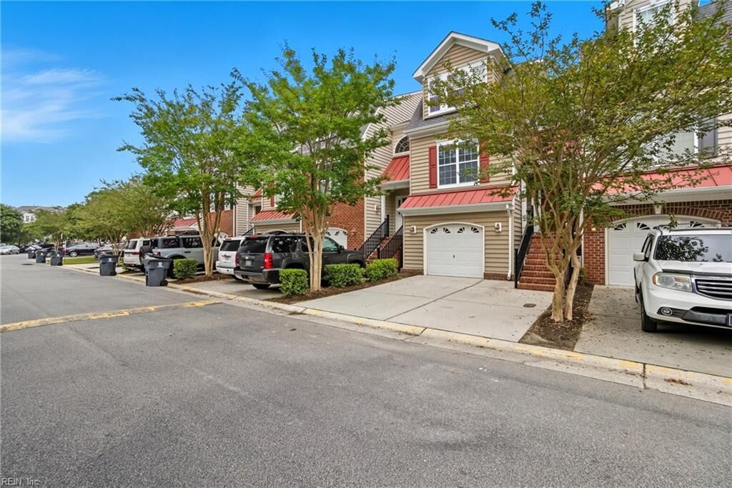 Property Photo: 4549 Leamore Square Rd 219 VA 23462