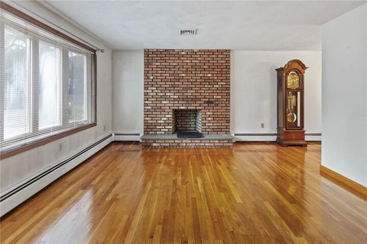 Property Photo:  73 Grandview Drive  RI 02864 