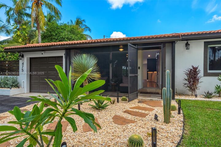 Property Photo: 475 NW 88th Ter FL 33150
