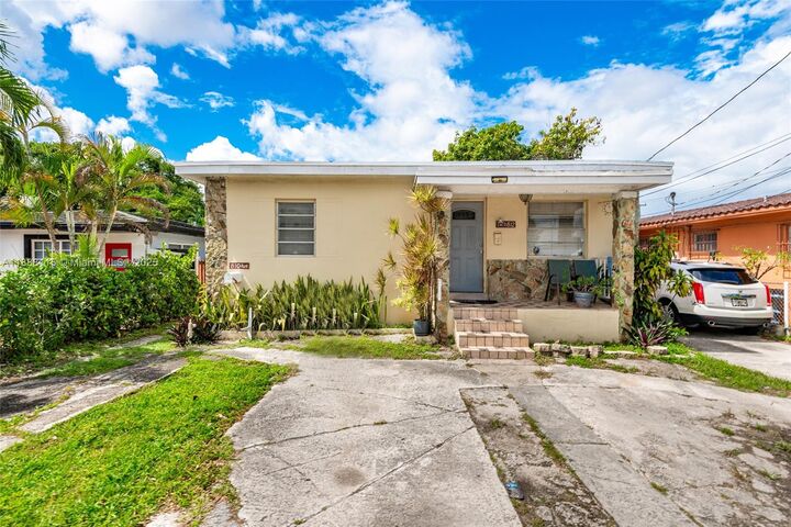 Property Photo: 810 NW 24th Ct FL 33125