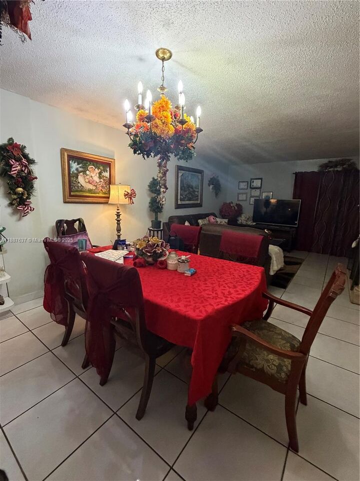 Property Photo:  1810 W 56th St 3121  FL 33012 