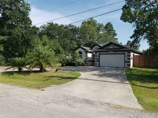 Property Photo:  860 Reynolds Ln.  TX 77662 