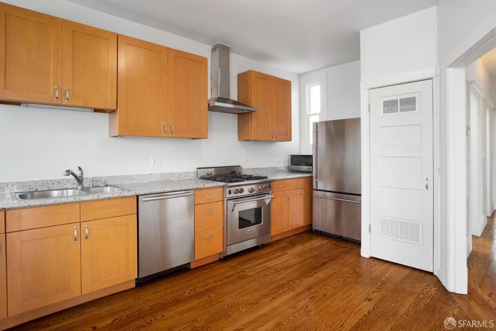 Property Photo:  206 Vicksburg Street  CA 94114 