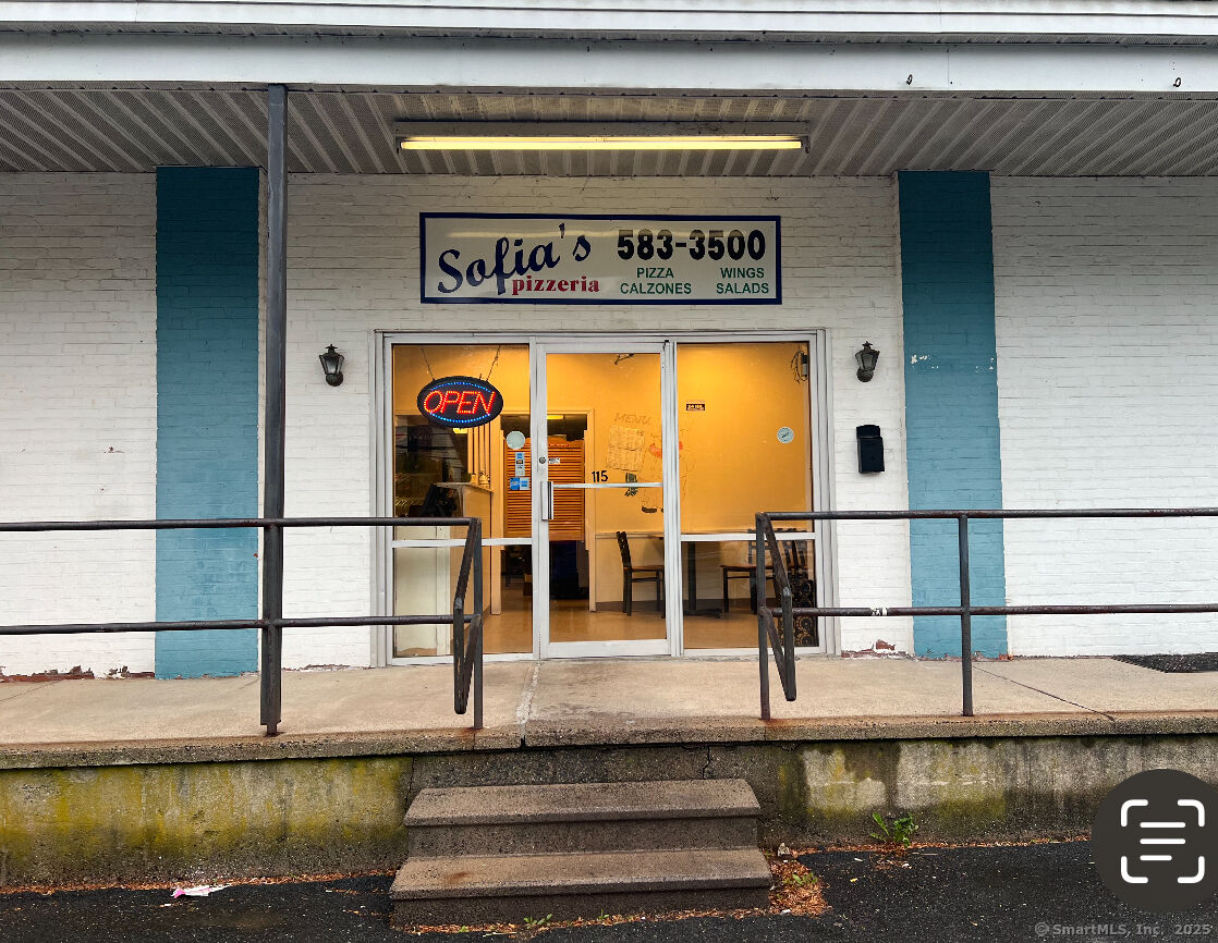 Property Photo:  115 Andrews Street  CT 06010 