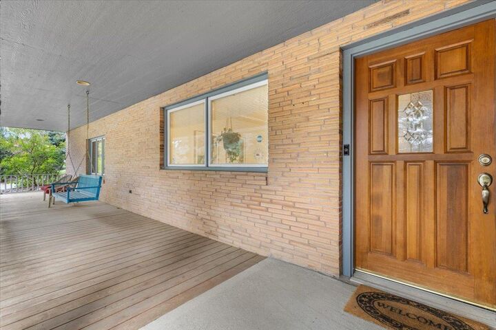 Property Photo:  18204 N Palomino Rd  WA 99005 