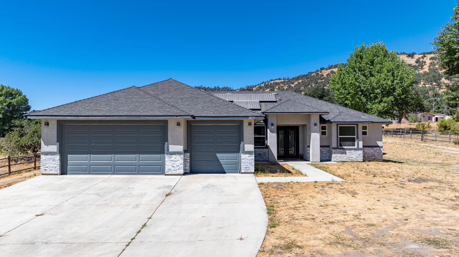 Property Photo:  28551 Bear Valley Road  CA 93561 