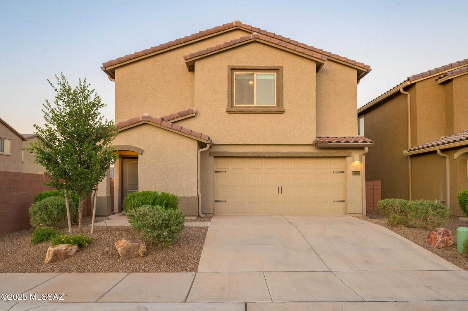 Property Photo:  12862 N Peony Drive  AZ 85653 