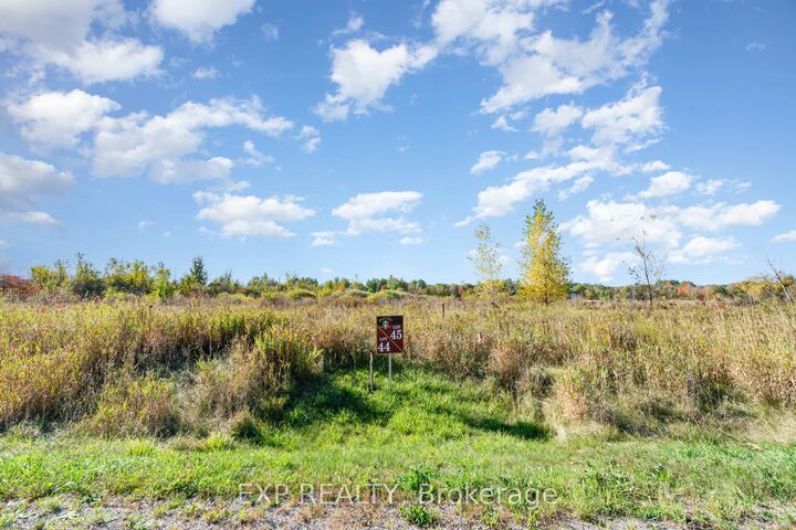 Property Photo: 31 Synergy Way ON K2K 1X7