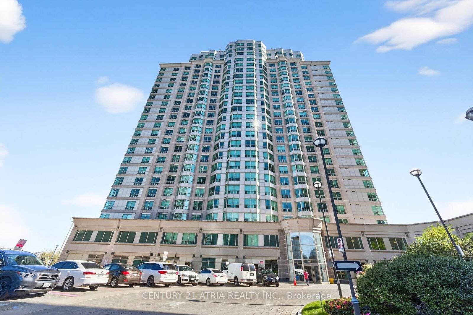 Property Photo:  11 Lee Centre Drive 1115  ON M1H 3J5 